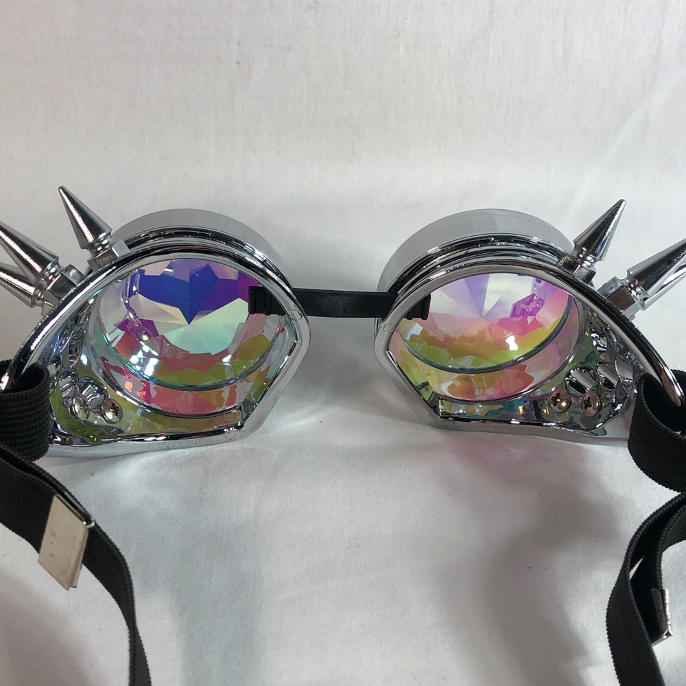 Unisex Silver Spiked Kaleidoscope Goggles - Iridescent Lenses - Picture 4 of 6